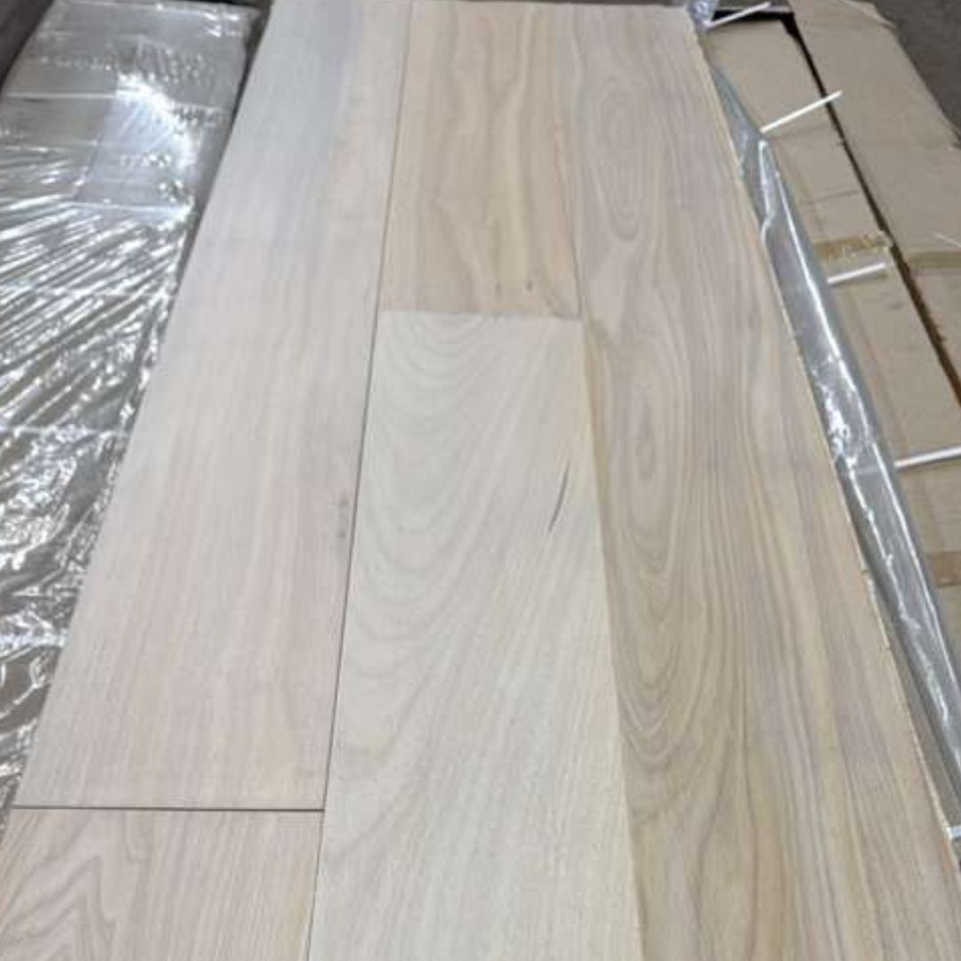 Engineered Oak Pearl